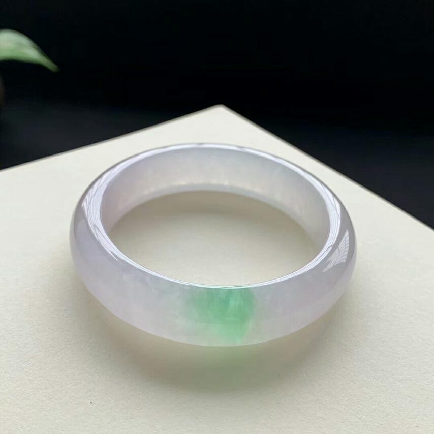 冰淡粉紫帶綠扁鐲